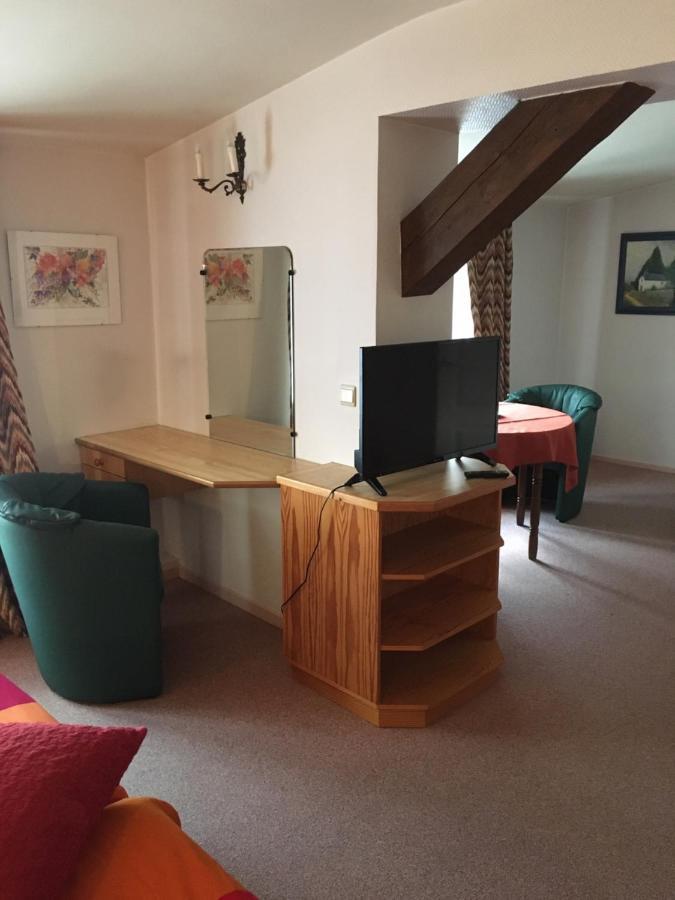 Petite Chatelaine Batiment Les Chevaliers 헤르보몽 외부 사진